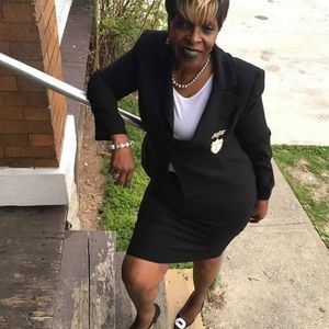 Meet your Posher, Renee